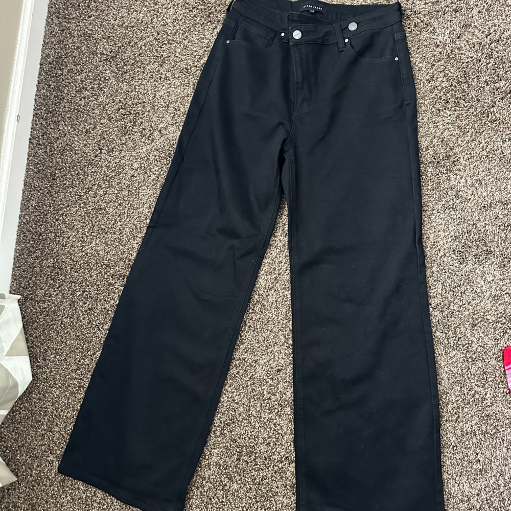Risen wide leg jeans